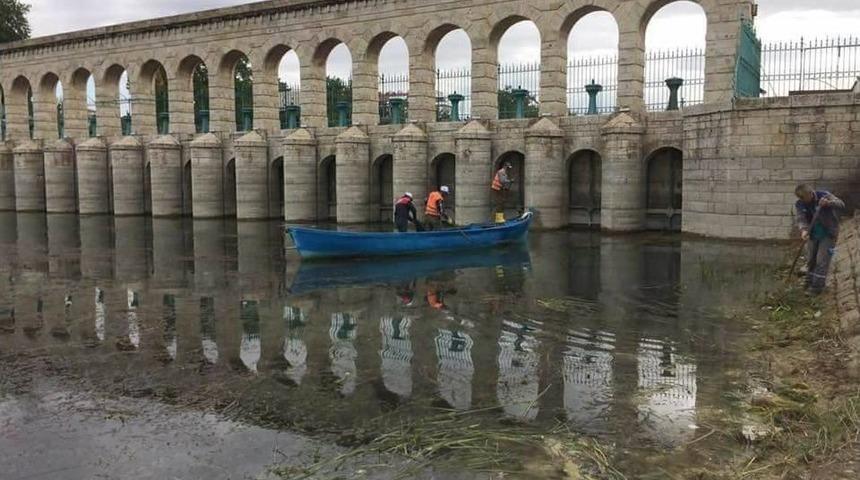 Beyşehir&rsquo;in G&ouml;l Sahilinde Temizlik &Ccedil;alışmaları