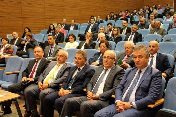 6’ıncı Uluslararası Kestane Sempozyumu Omü’de Başladı G1