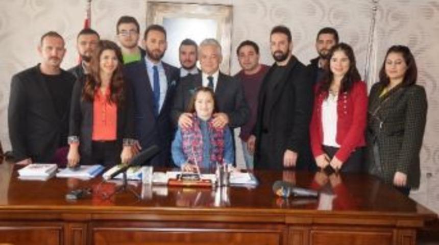 Chp&rsquo;li Gen&ccedil;lerden Başkan Acar&rsquo;a Ziyaret