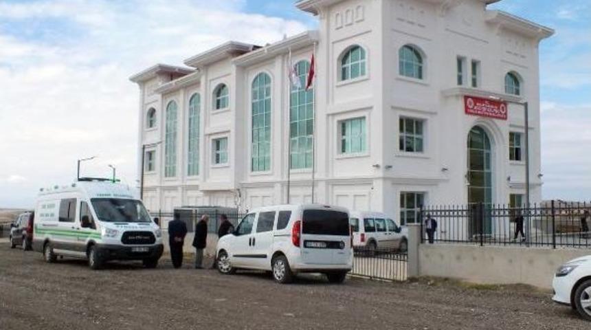 Canlı Yayın Yaparak Intihar Eden Adam 3 Kurbanı Ile Aynı Mezarlıkta Toprağa Verilecek