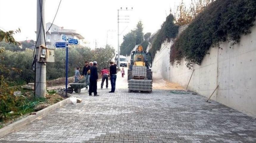 Mudanya&rsquo;nın Yeni Sokaklarına Parke Taşı