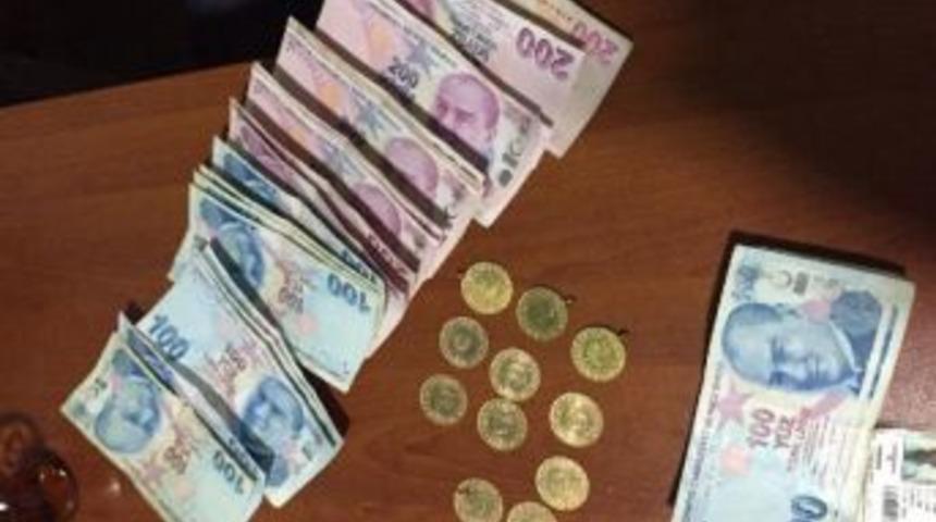 &Ccedil;aldıkları Altınları Satarken Yakalan 2 Ş&uuml;pheli Tutuklandı