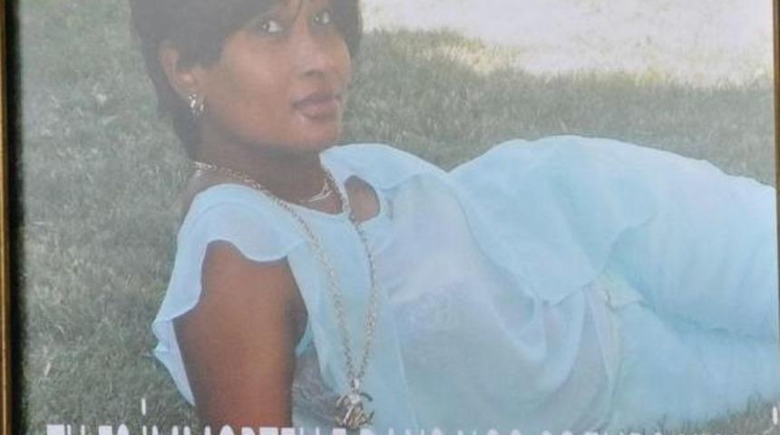 22 Yaşındaki Kongolu Sığınmacı Kadın, Karnındaki 6 Aylık Bebeğiyle &Ouml;ld&uuml;