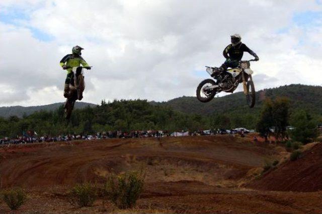 Fethiye'de 'enduro' Heyecanı