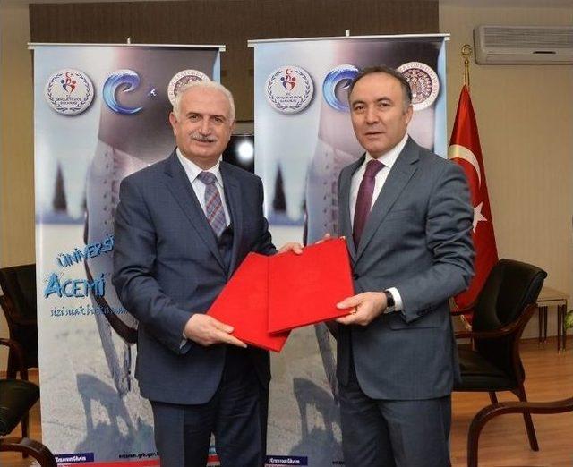 Üniversiteli Acemi Patenler Projesinin Protokolü İmzalandı