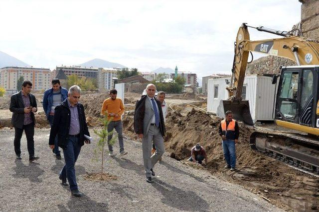 Üç Kümbetler Projesi Alanı Çok Hareketli