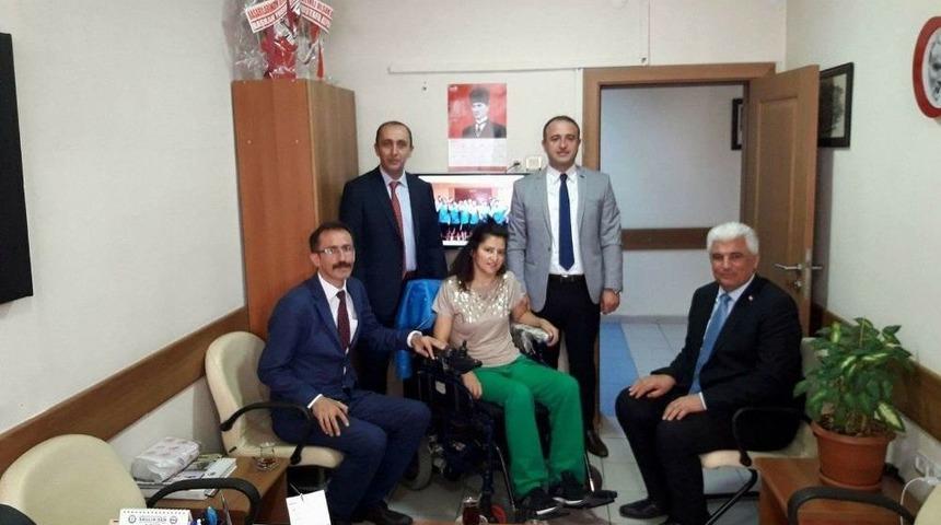 Tekerleli Sandalyeye Mahkum Kardeşlere Devlet Sahip &Ccedil;ıktı