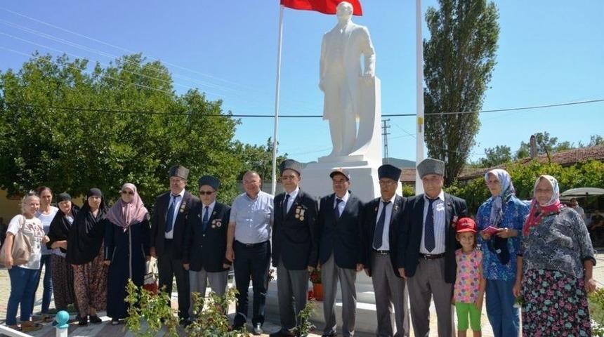 Naip Mahallesi Atat&uuml;rk Meydanına Kavuşuyor