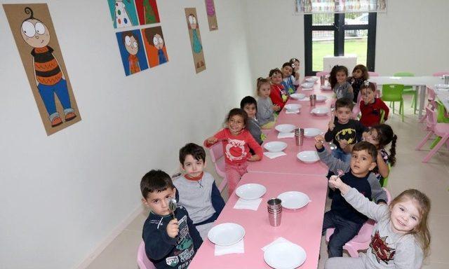 Masal Kalesi’nde İlk Gün Heyecanı