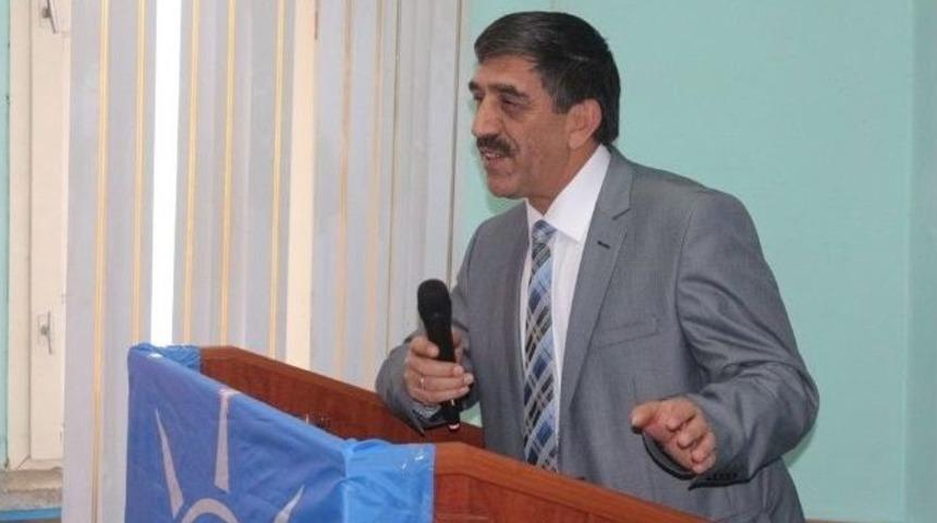 Ak Parti Arapgir Kadın Kolları Başkanlığına Neslihan G&uuml;ler Se&ccedil;ildi