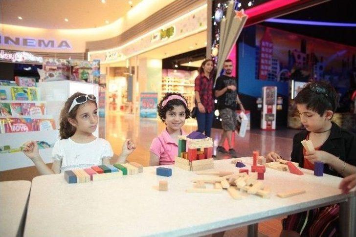 Optimum Outlet’te Çocuklar için Tatil Atölyeleri Optimum Outlet’te Çocuklar için Tatil Atölyeleri