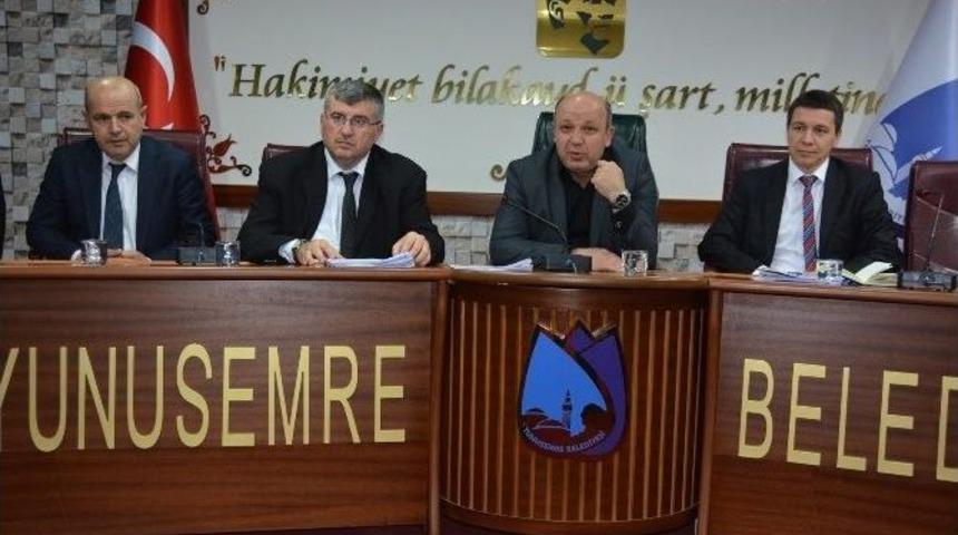 Yunusemre Belediyesi&rsquo;nde S&ouml;zleşme Sevinci