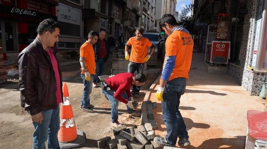 Asfalt Yama Ve Parke &Ccedil;alışmaları Devam Ediyor