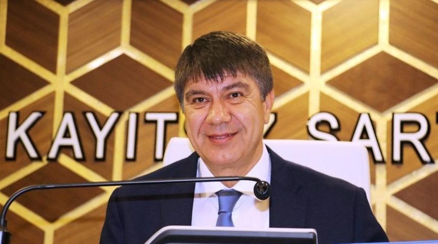 T&uuml;rel&rsquo;den Film Festivali Eleştirilerine Yanıt