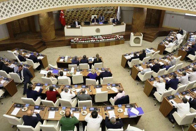 T&uuml;rel&rsquo;den Film Festivali Eleştirilerine Yanıt 1