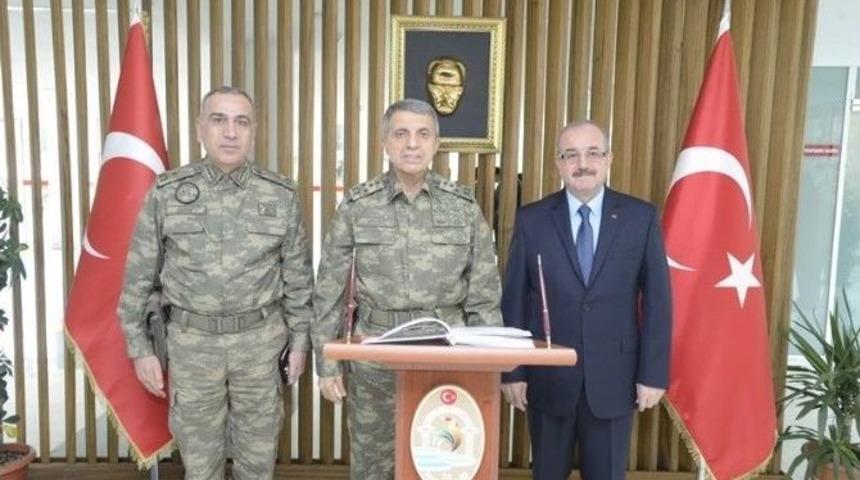 Ege Ordu Komutanı’ndan Vali Kocatepe’ye Ziyaret