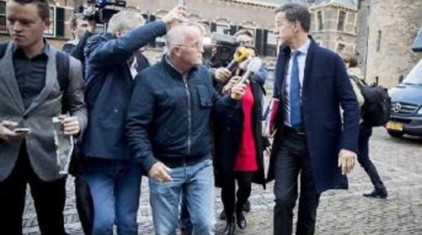 Hollanda&rsquo;Da 208 G&uuml;n Sonra D&ouml;rtl&uuml; Koalisyon