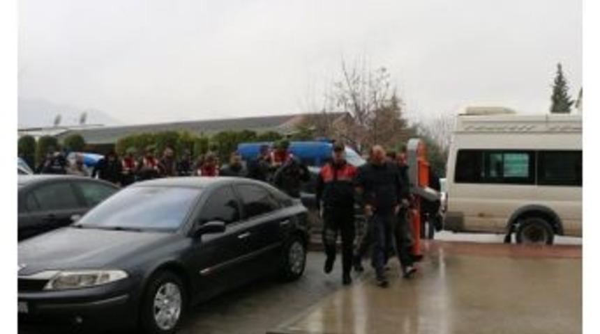 Denizli&rsquo;de Fuhuş Operasyonu: 35 G&ouml;zaltı