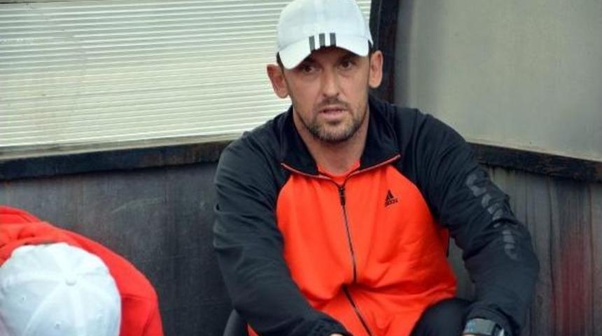 Kardemir Karabükspor'da Popovic Ilk Idmanına Çıktı