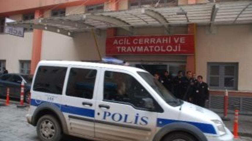 İntihar Etmek İsteyen Gen&ccedil; İpten Kurtarıldı