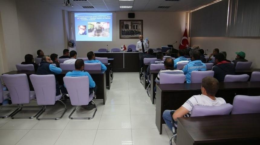 İş Güvenliği Konusunda Bilgileniyorlar