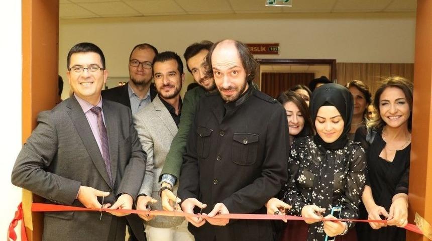 Kb&uuml;&rsquo;de 10. Yıl Mezunları Resim Sergisi