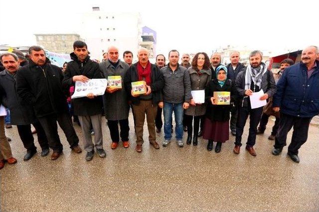 Edremit’te “öcalan’a Özgürlük, Kobani’ye Yardım” Kampanyası
