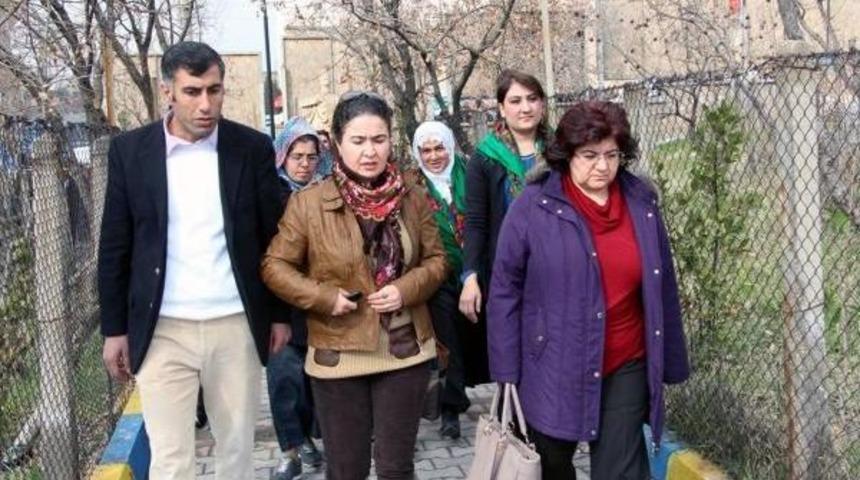 Dbp'li Ayna 18 Pkk'lının Taziyesine Katıldı