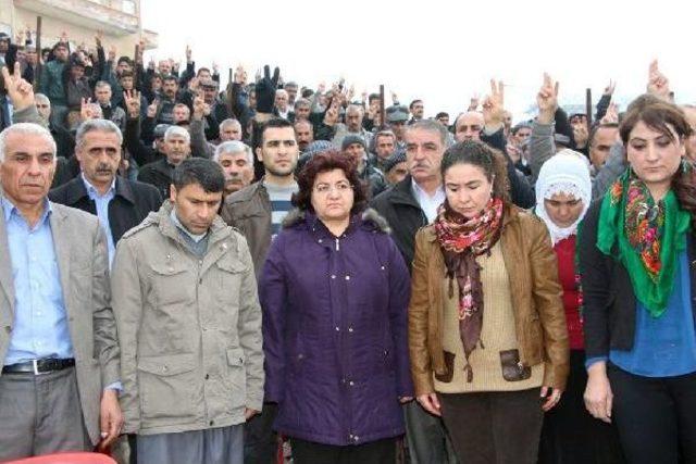 Dbp'li Ayna 18 Pkk'lının Taziyesine Katıldı