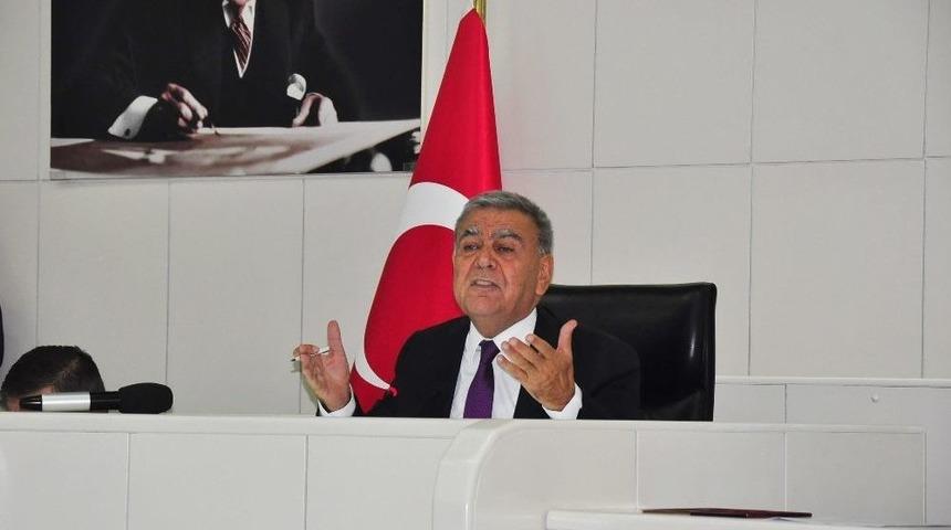 İzmir B&uuml;y&uuml;kşehir Meclisinde İzsu Ve Ulaşım Tartışması