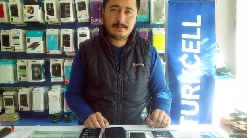 Taklit Telefonlarda Y&uuml;ksek Radyasyon Tehlikesi