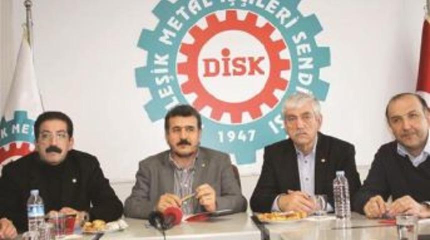 15,000 Turkish Metal Workers Strike For Better Wages