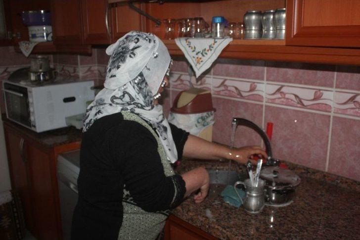 Ağrı’da Engelli Çiftin Yaşam Mücadelesi G2