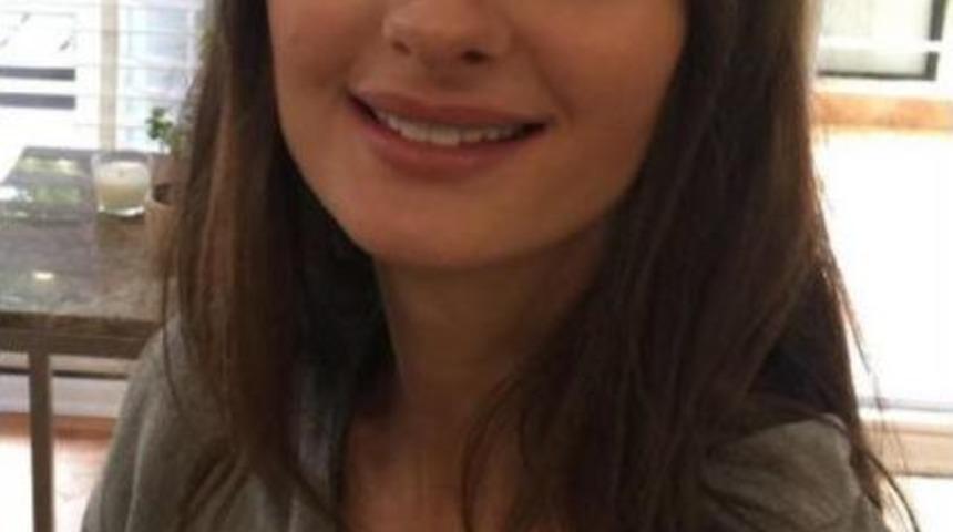 İzmirli Pınar, Miss Universe'te T&uuml;rkiye'yi Temsil Edecek