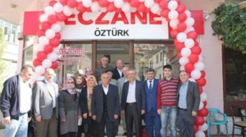 Eskigediz&rsquo;e Eczane