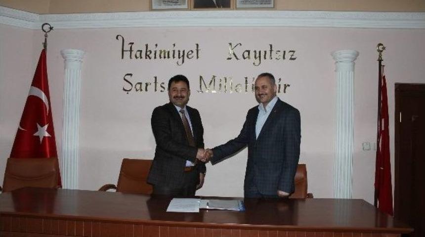 Osmanlı T&uuml;rk&ccedil;esi Protokol&uuml; İmzalandı