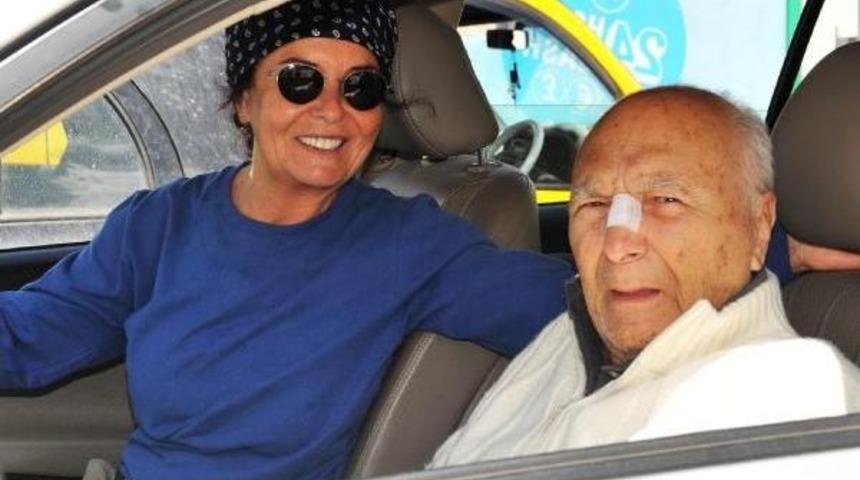 Hstanede Tedavi G&ouml;ren Y&ouml;netmen Memduh &Uuml;n'den Iyi Haber