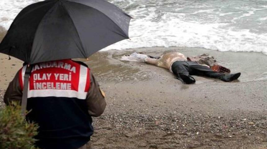 Fethiye'de Denizde Erkek Cesedi Bulundu