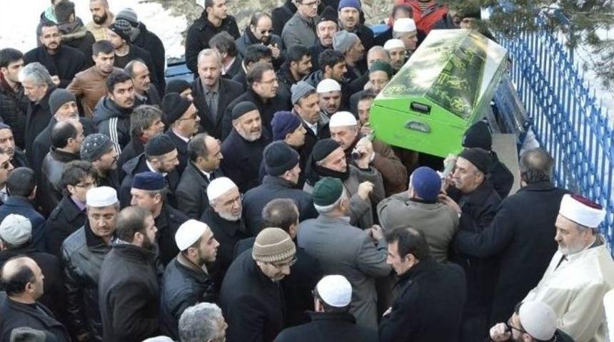 Paland&ouml;ken Belediyesi &Ouml;zel Kalem M&uuml;d&uuml;r&uuml; Savaş&rsquo;ın Babası Hakka Y&uuml;r&uuml;d&uuml;