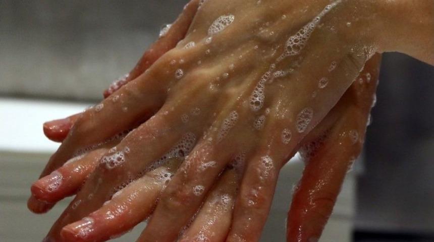 Soğuktan Değil Kirli Ellerden Korkun