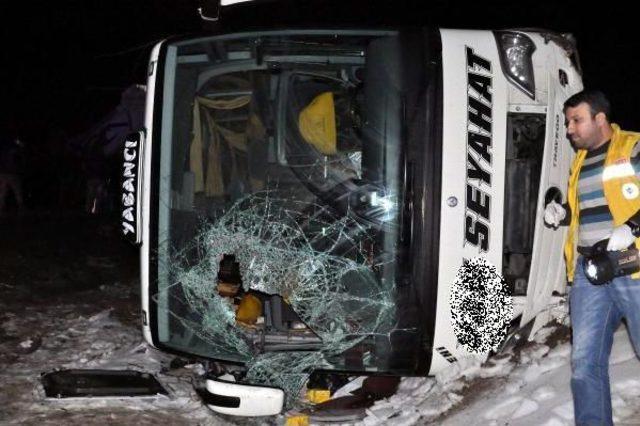 Bingöl-Muş Karayolunda Kaza: 48 Yaralı