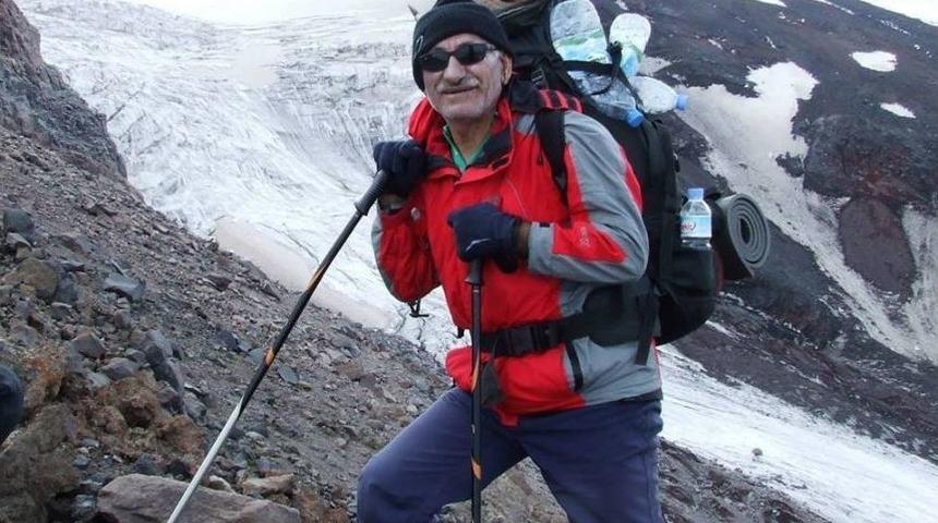 71 Yaşında Erciyes&rsquo;e 80. Kez Tırmandı