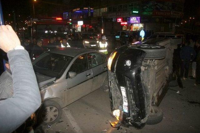 Diyarbakır’da Trafik Kazası: 2 Yaralı