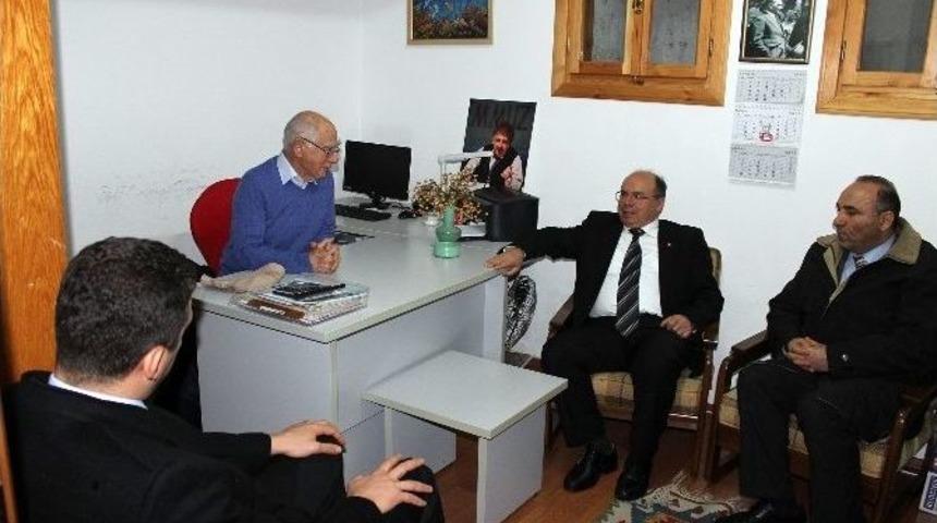 Turun&ccedil;: Orta Yaş Grubu K&uuml;t&uuml;phaneye Gelmiyor