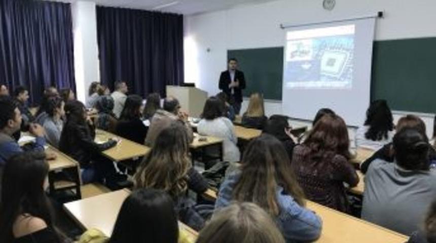 "nano D&uuml;nyada G&uuml;ncel Gelişmeler" Konuşuldu