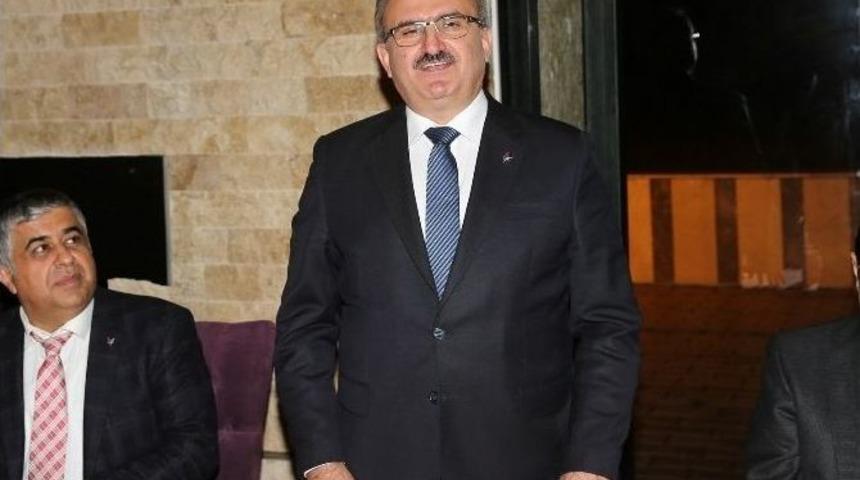 Bursa Valisinden &Ouml;ğrencilere Sahip &Ccedil;ıkın Mesajı