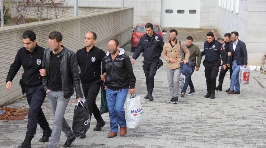 Samsun&rsquo;da Bylock&rsquo;tan G&ouml;zaltına Alınan 15 Kişi Adliye Sevk Edildi