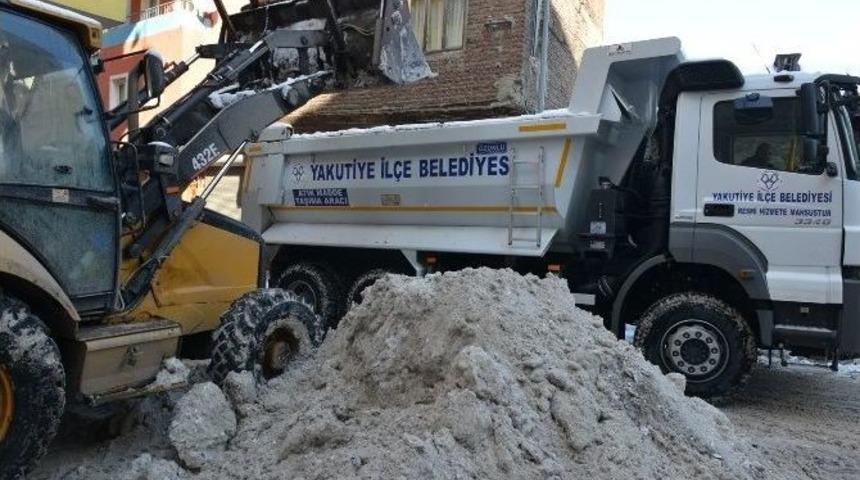 Ara&ccedil; Parkını Yenileyen Belediye Tasarruf Etti