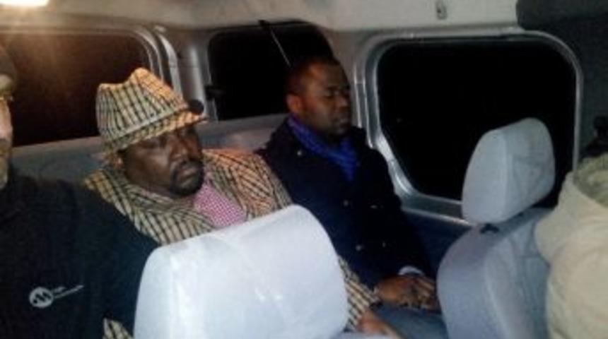 Afrikalı Euro Dolandırıcıları Yakalandı