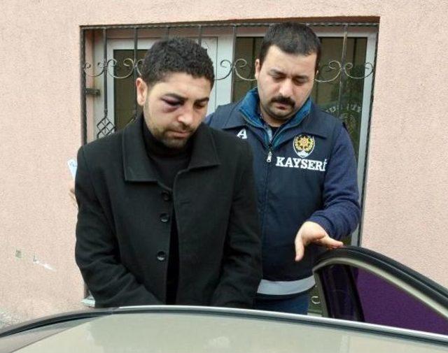 Kayseri'de Köpek Yüzünden Işlenen Cinayetin Şüphelisi Tutuklandı